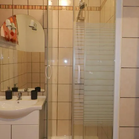 Climatise, 4 Couchages, Proche Et Commerces - - Fr-1-251-737 Bormes-les-Mimosas